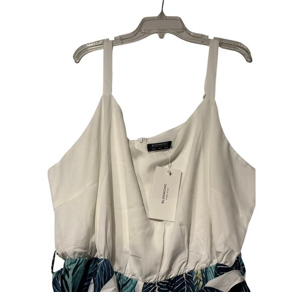 BloomChic Tropical Print Pocket Belted Cami Romper Plus Size 26 Resort NWT vacy - Picture 5 of 8